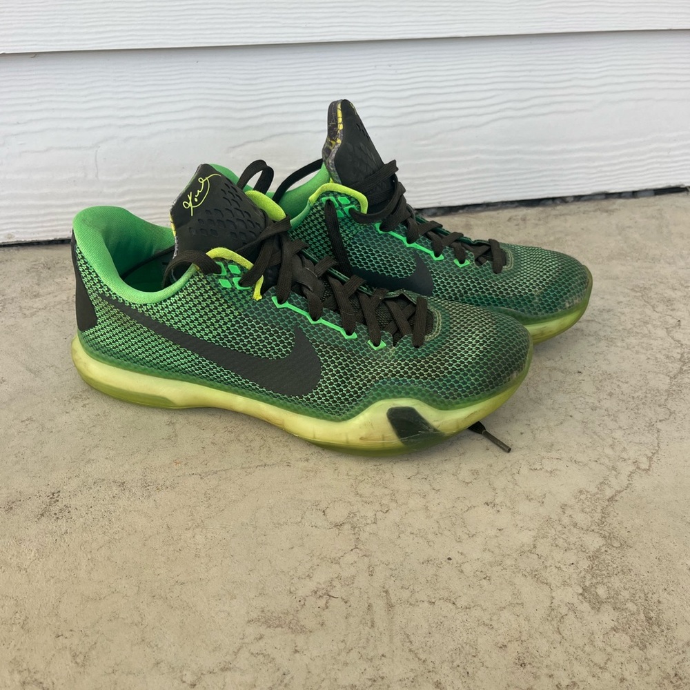 Kobe 10 Vino [Men’s Basketball Shoes]